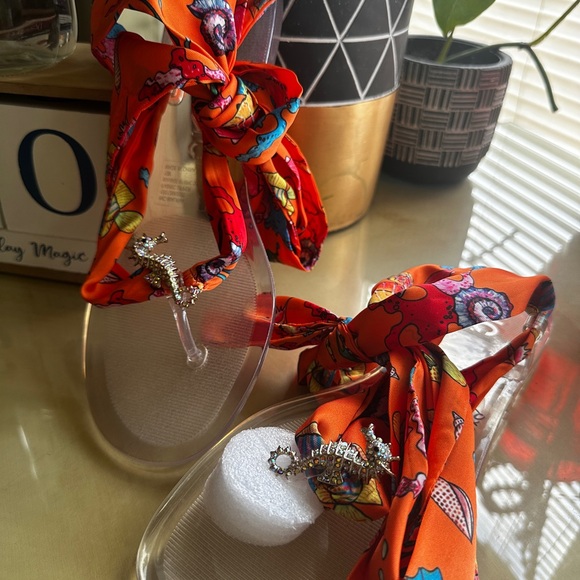 Tie Up Embellished Thong Summer Sandal - Picture 5 of 8